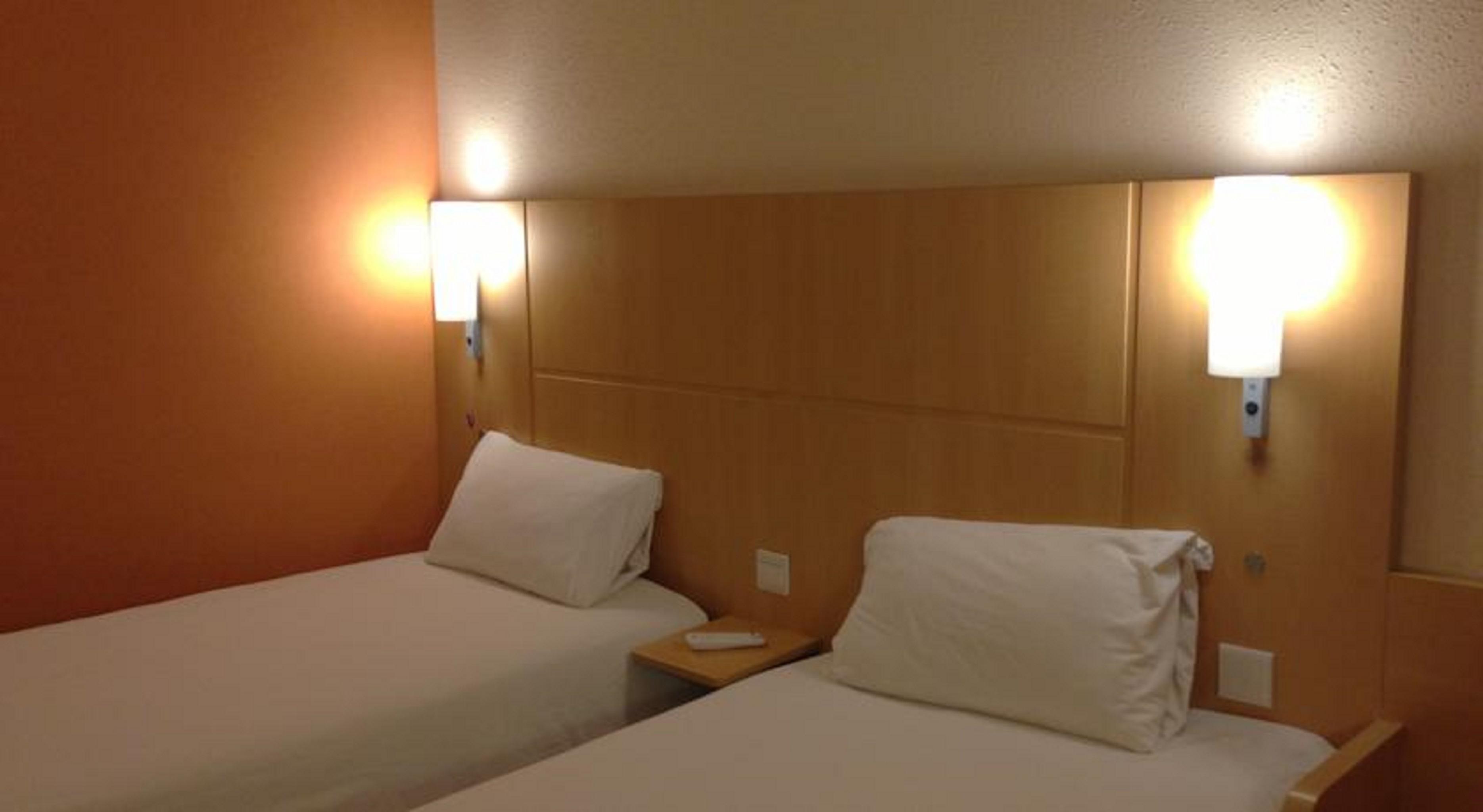 Hotel Ibis Qingdao Ningxia Road Exterior foto