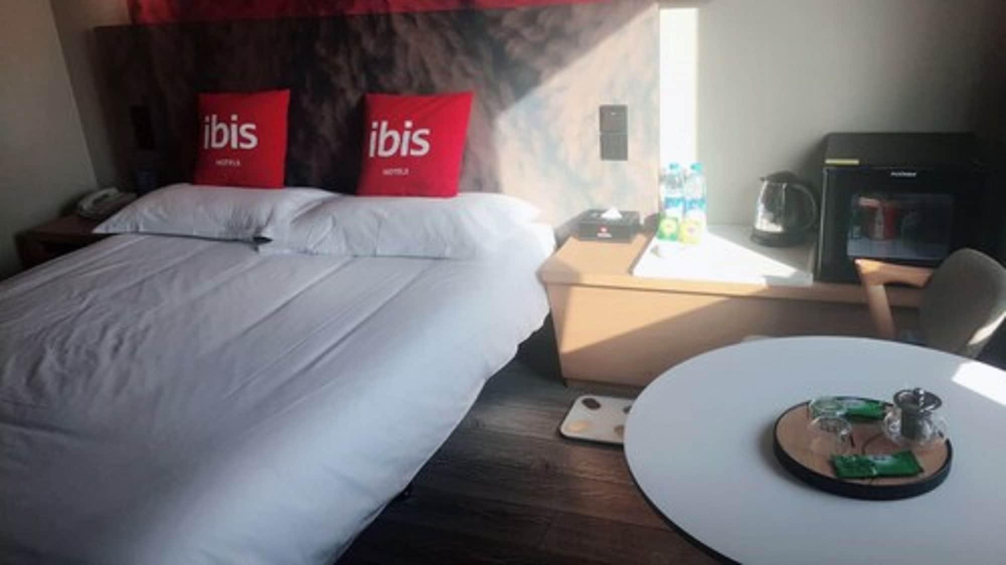 Hotel Ibis Qingdao Ningxia Road Exterior foto