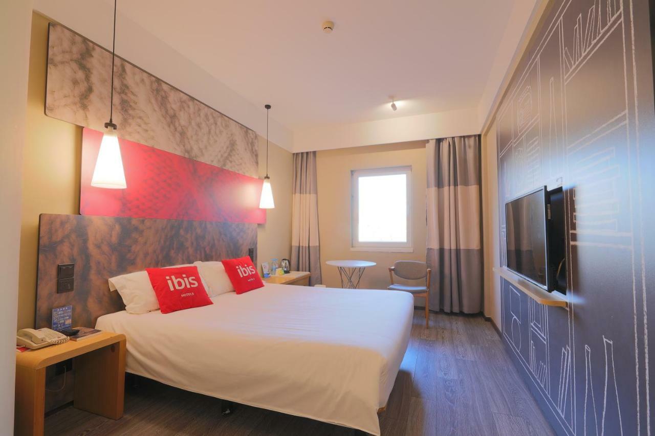 Hotel Ibis Qingdao Ningxia Road Exterior foto